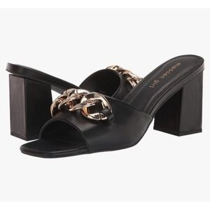 Madden Girl Black Slip On Heel with Gold Chunky Medusa Chain Size 8.5